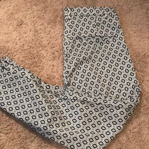HM Pattern cropped pants